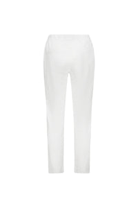 Back view of the Vassalli Leonie 7/8 Pant in white, featuring a slim leg, elastic waistband, and straight legs crafted from stretch fabric for comfort, shown on a white background.