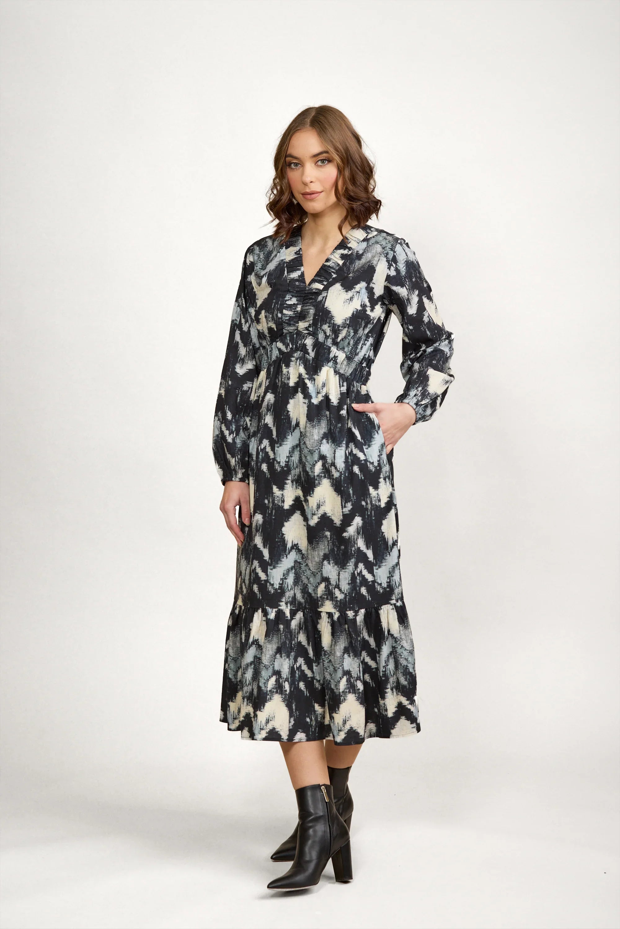 KNEWE Label women's K1057 Jolene Dress in Saint - close-up fabric detail