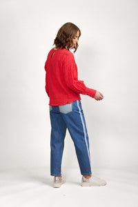 KNEWE Label women's K5075 Volume Top in Chilli - close-up fabric detail