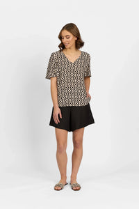 KNEWE Label women's K5077P Hour Top in Theory - close-up fabric detail