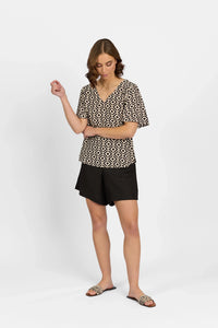 KNEWE Label women's K5077P Hour Top in Theory - close-up fabric detail