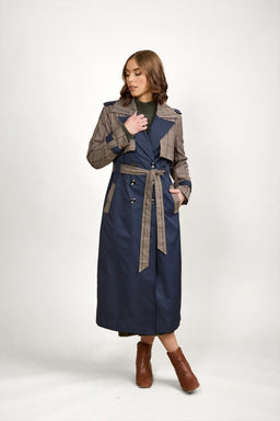 KNEWE Label women's K6036 Signature Trench Ink in Check - close-up fabric detail