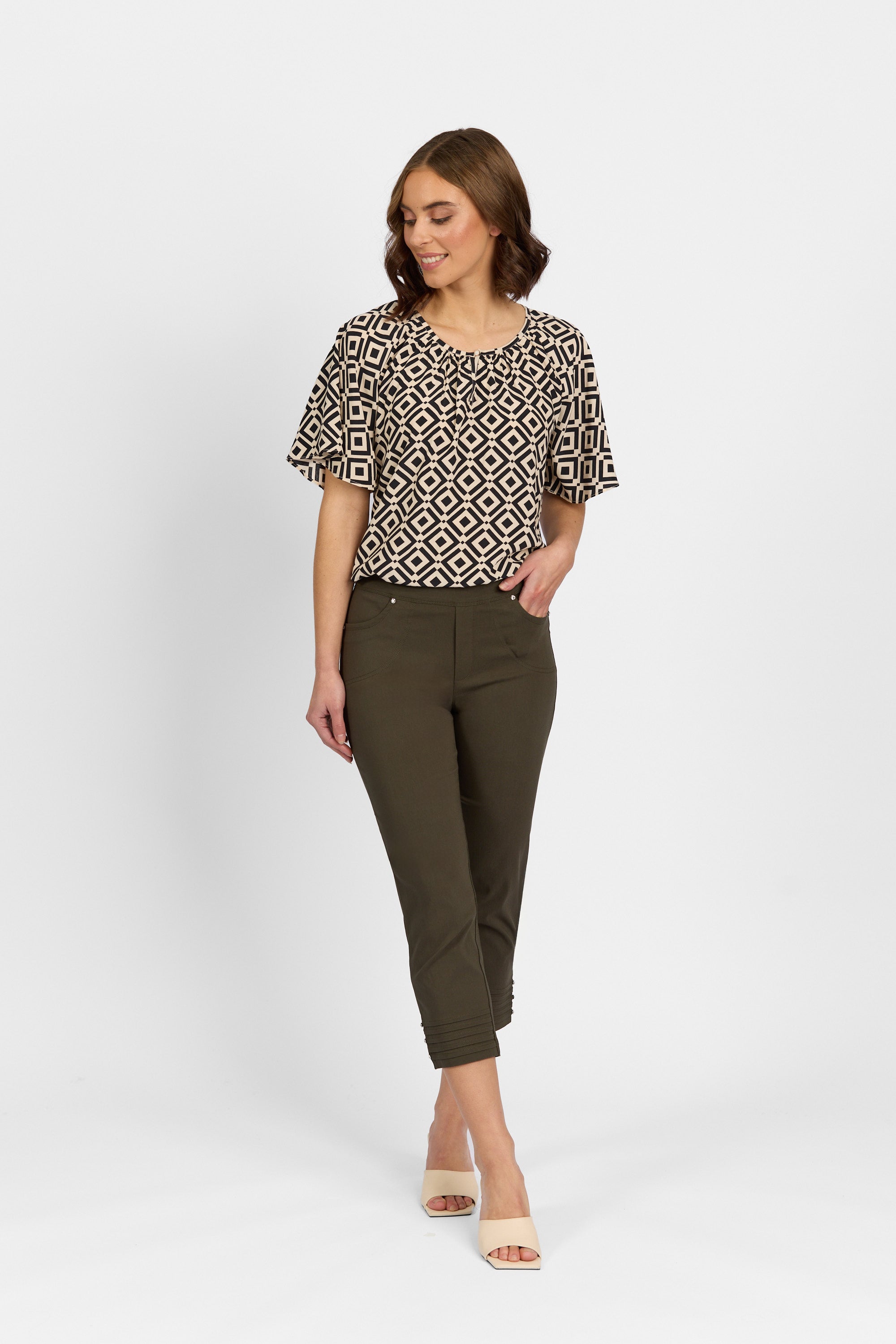 Mercy Crop in Faille - Khaki | Macjays