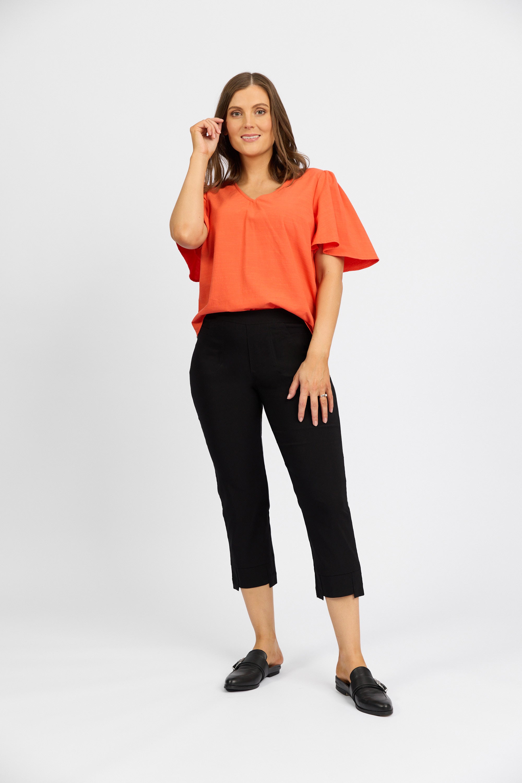 Roam Crop in Faille - Black | Macjays