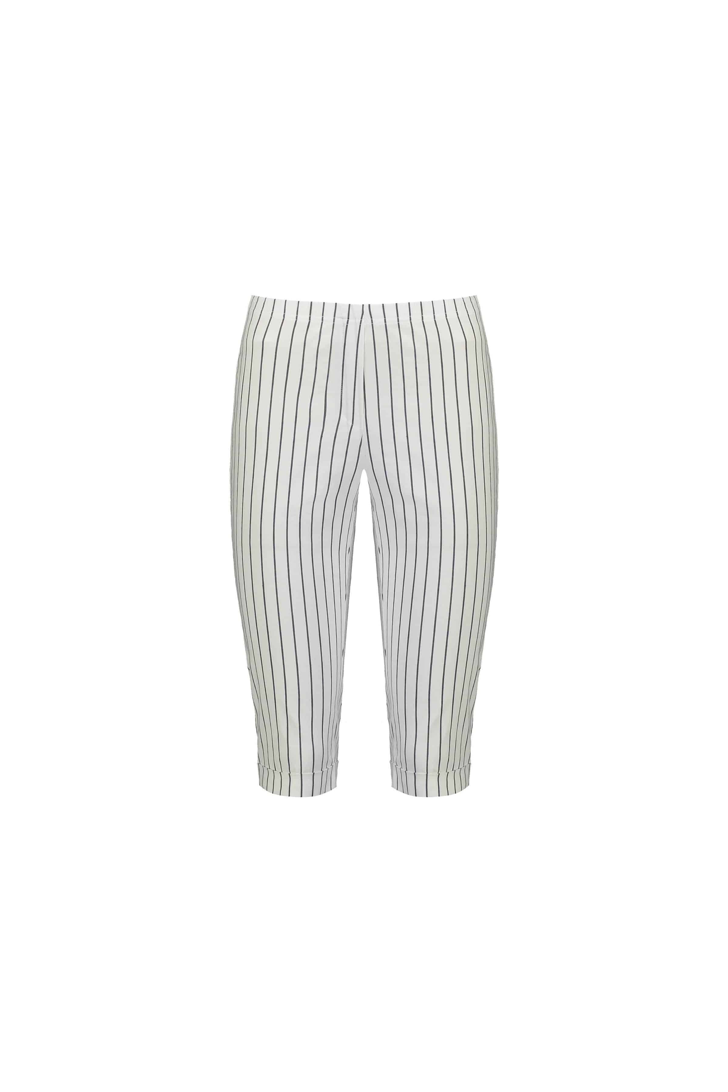 The Vassalli Paris Printed Short in white with stripes features a slim fit and stretch fabric for comfort, part of the Paris Collection. Displayed on a plain white background.