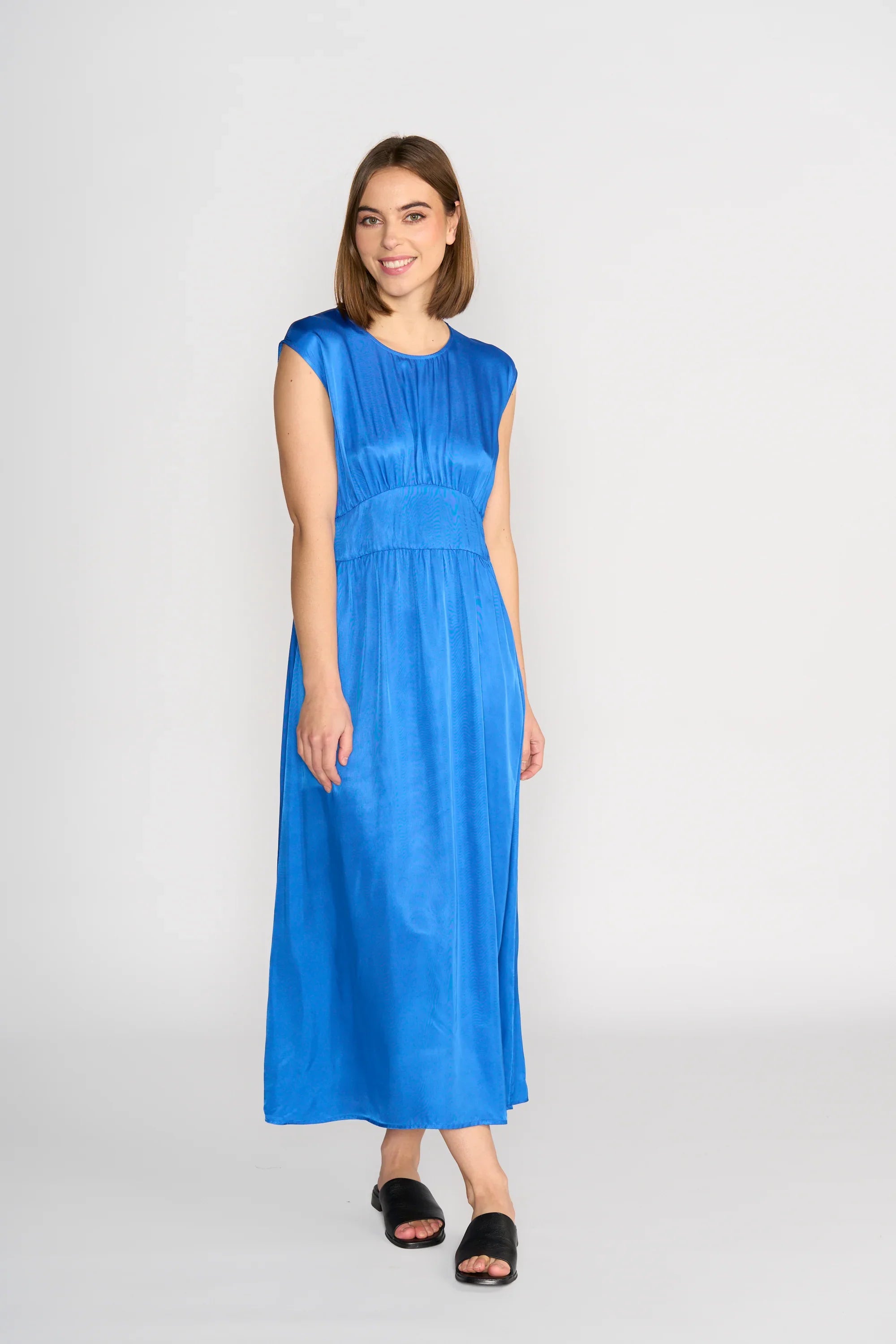 KNEWE Label women's K1051 Global Dress in Sapphire - close-up fabric detail