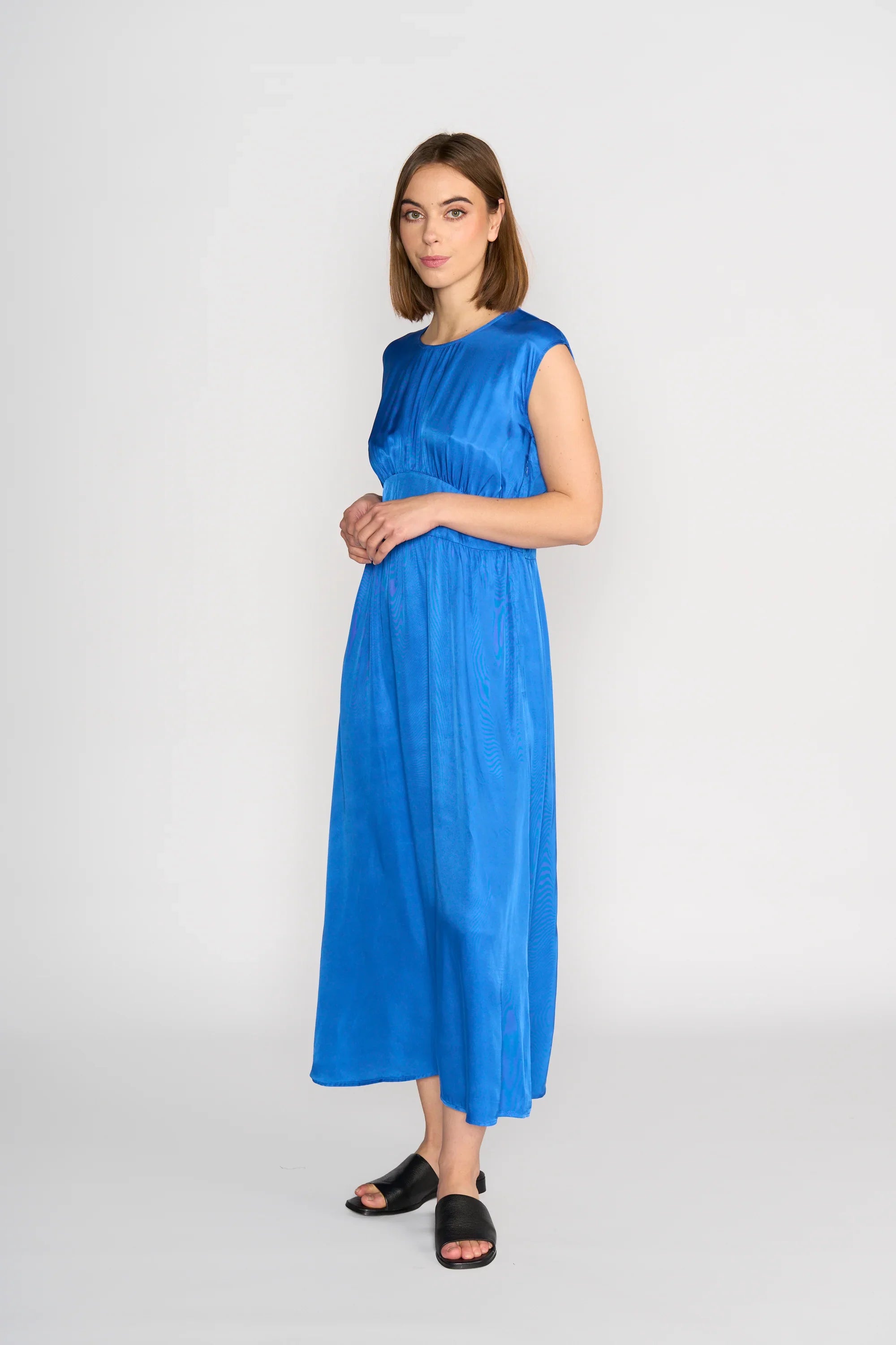 KNEWE Label women's K1051 Global Dress in Sapphire - close-up fabric detail