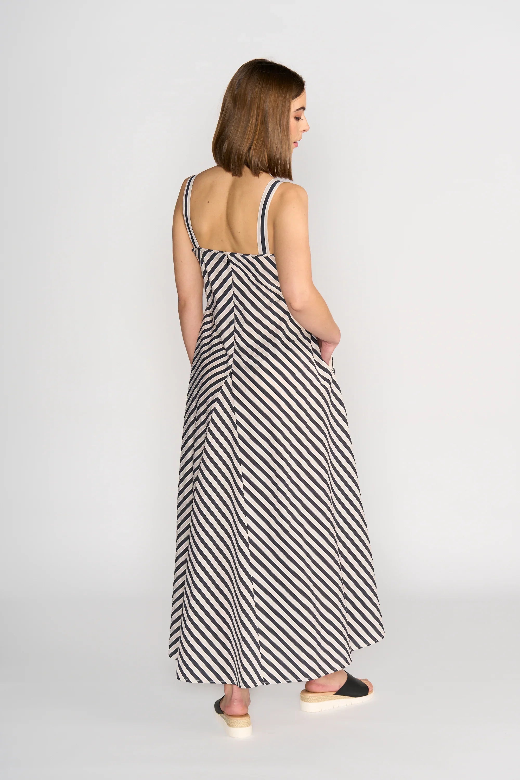 KNEWE Label women's K1067 Gala Dress Black Ecru in Stripe - close-up fabric detail