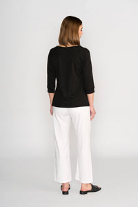 KNEWE Label women's K3051 Status Tee in Black - close-up fabric detail