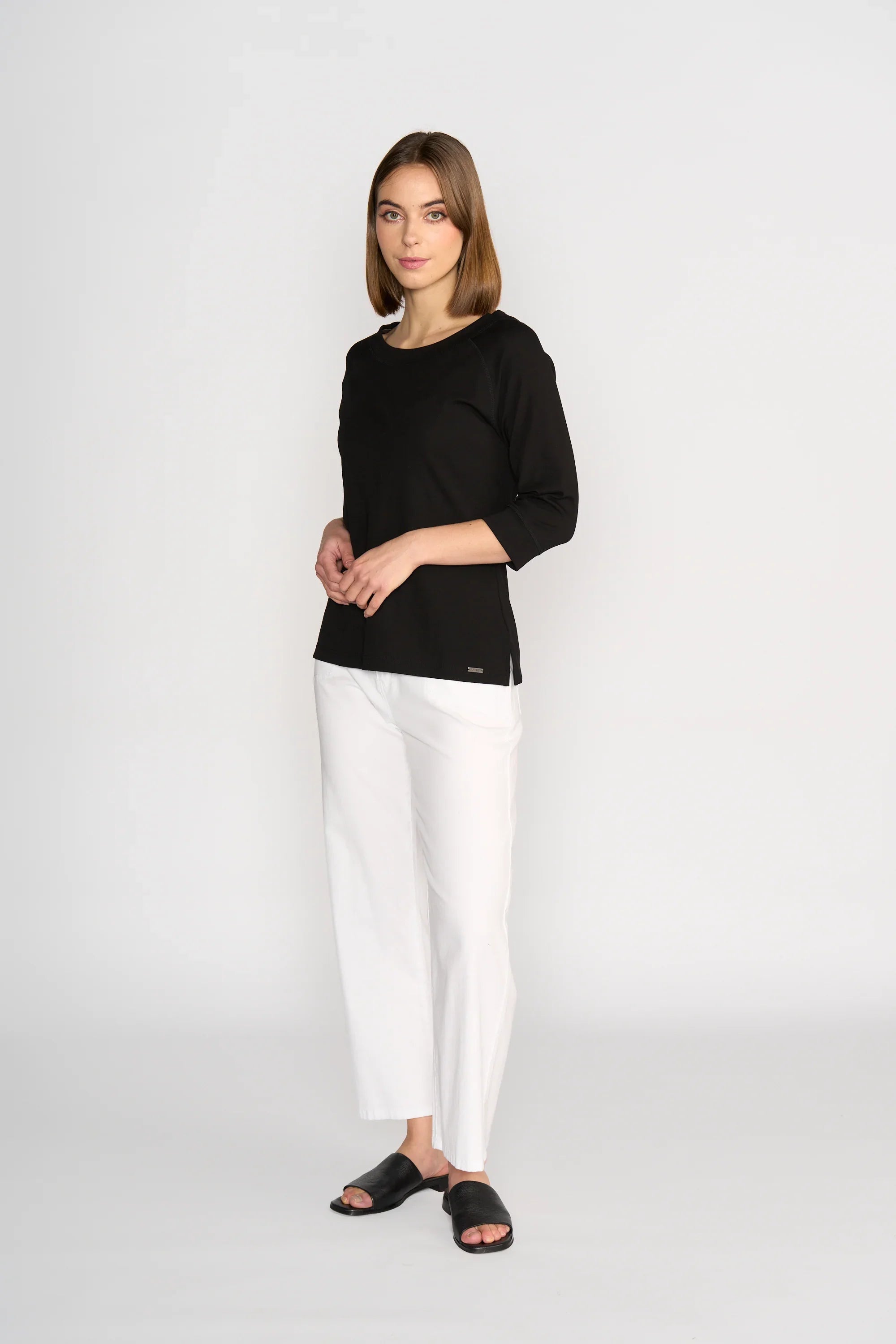 KNEWE Label women's K3051 Status Tee in Black - close-up fabric detail