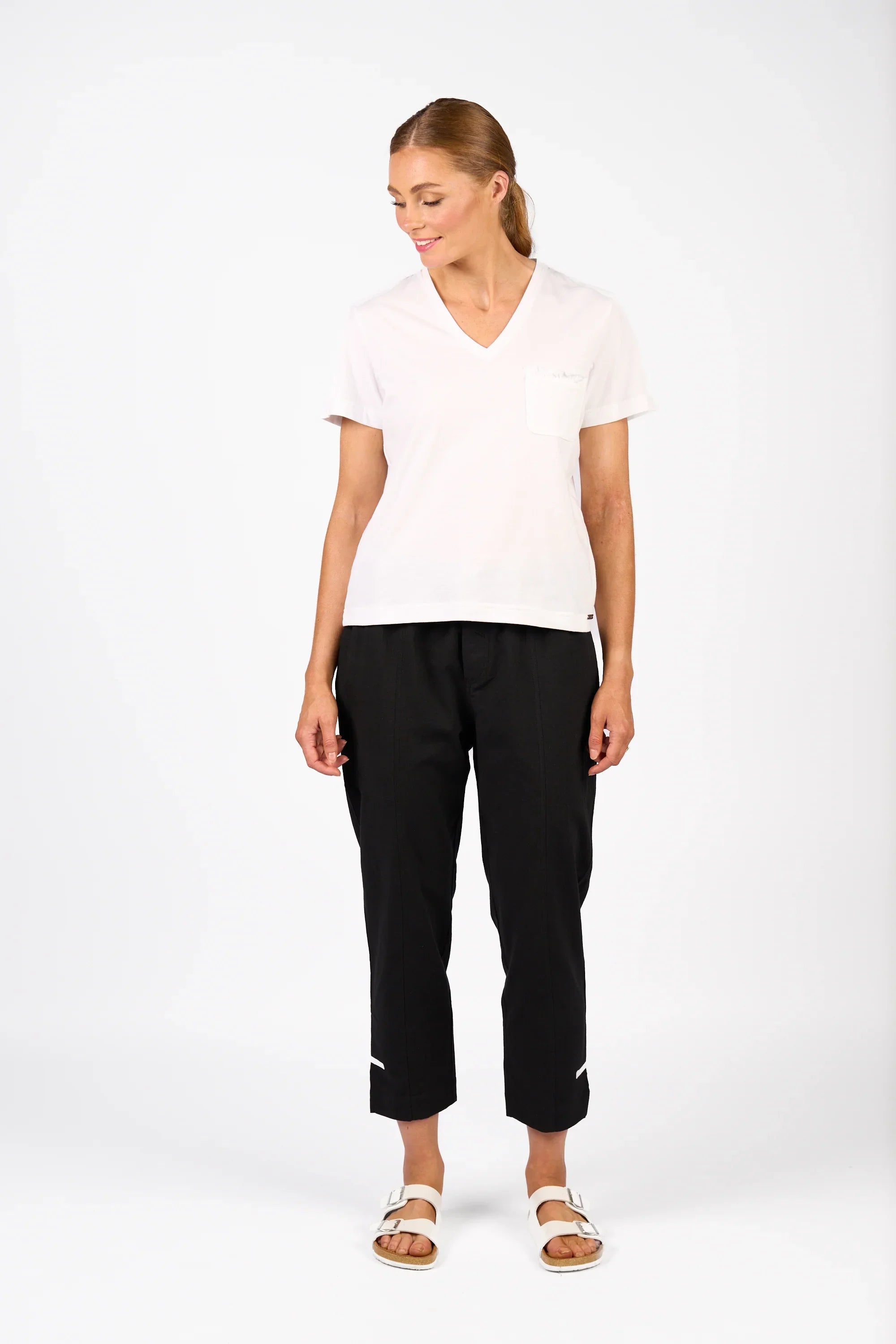 KNEWE Label women's K3061 Mila Tee Off in White - close-up fabric detail