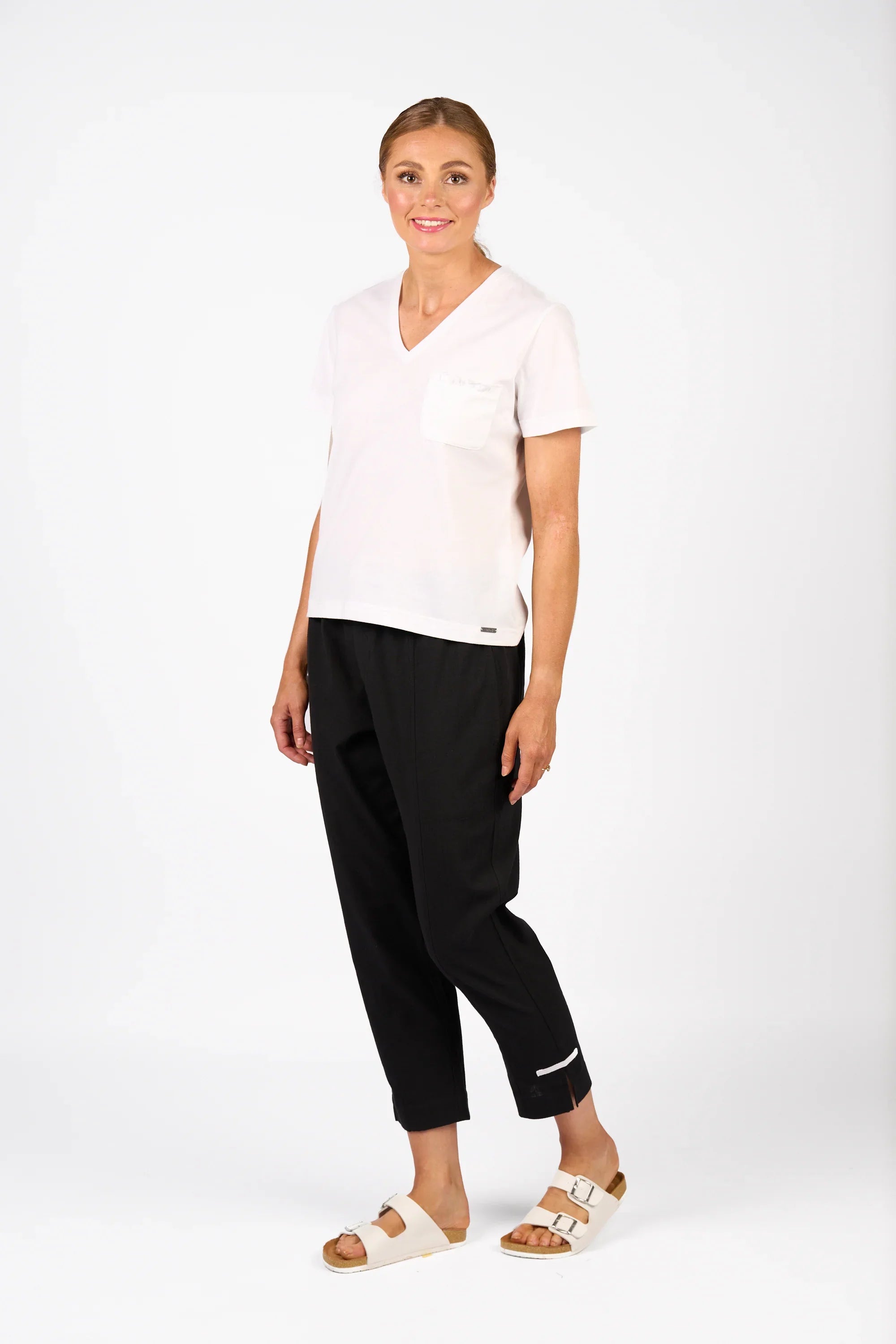 KNEWE Label women's K3061 Mila Tee Off in White - close-up fabric detail