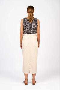 KNEWE Label women's K4038 Spin Skirt Natural in Denim - close-up fabric detail