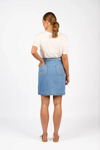 KNEWE Label women's K4039 Ridge Skirt in Malibu - close-up fabric detail