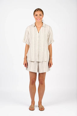 KNEWE Label women's K5079 Infinity Shirt in Stripe - close-up fabric detail