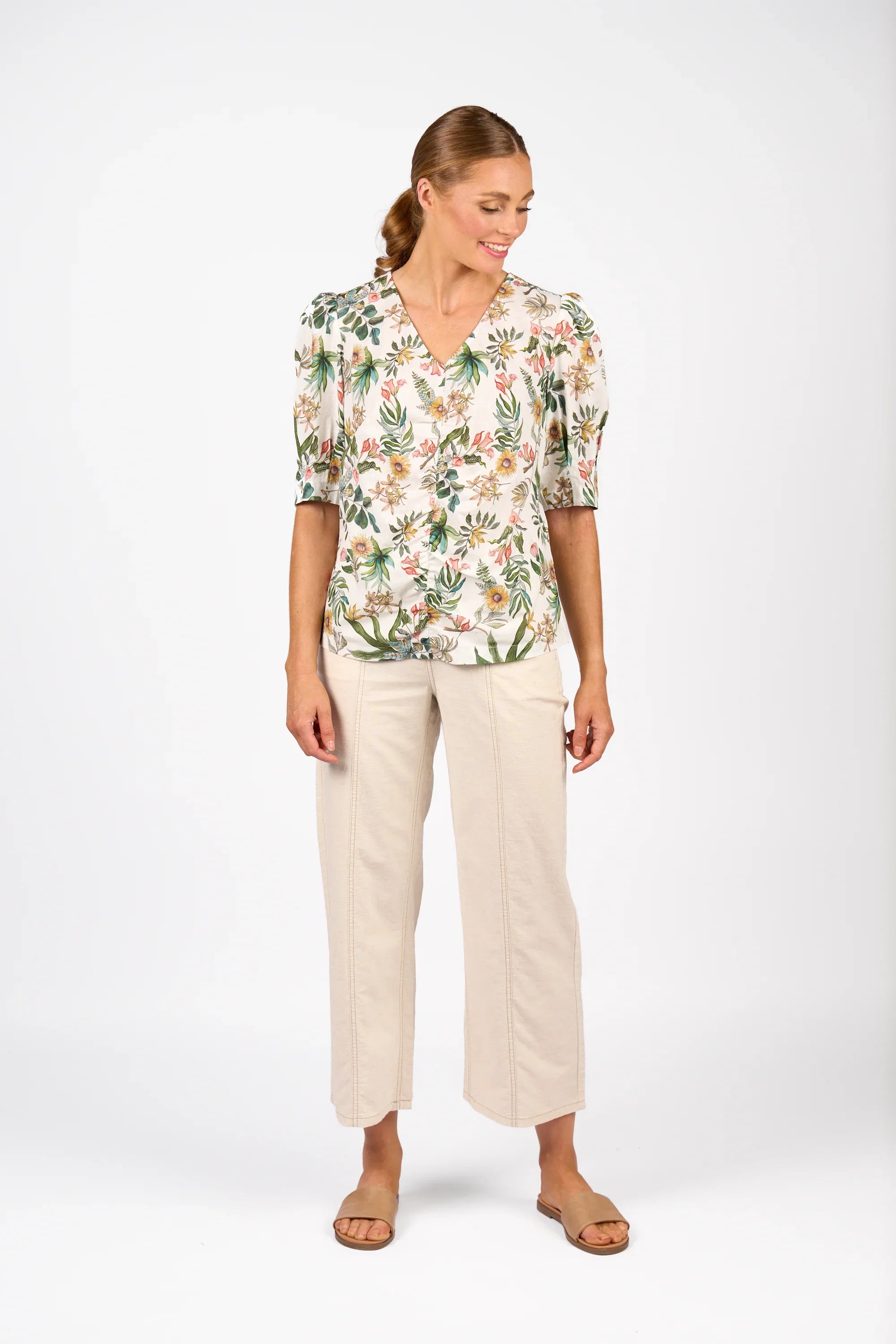 KNEWE Label women's K5082 Fizz Top in Wild - close-up fabric detail