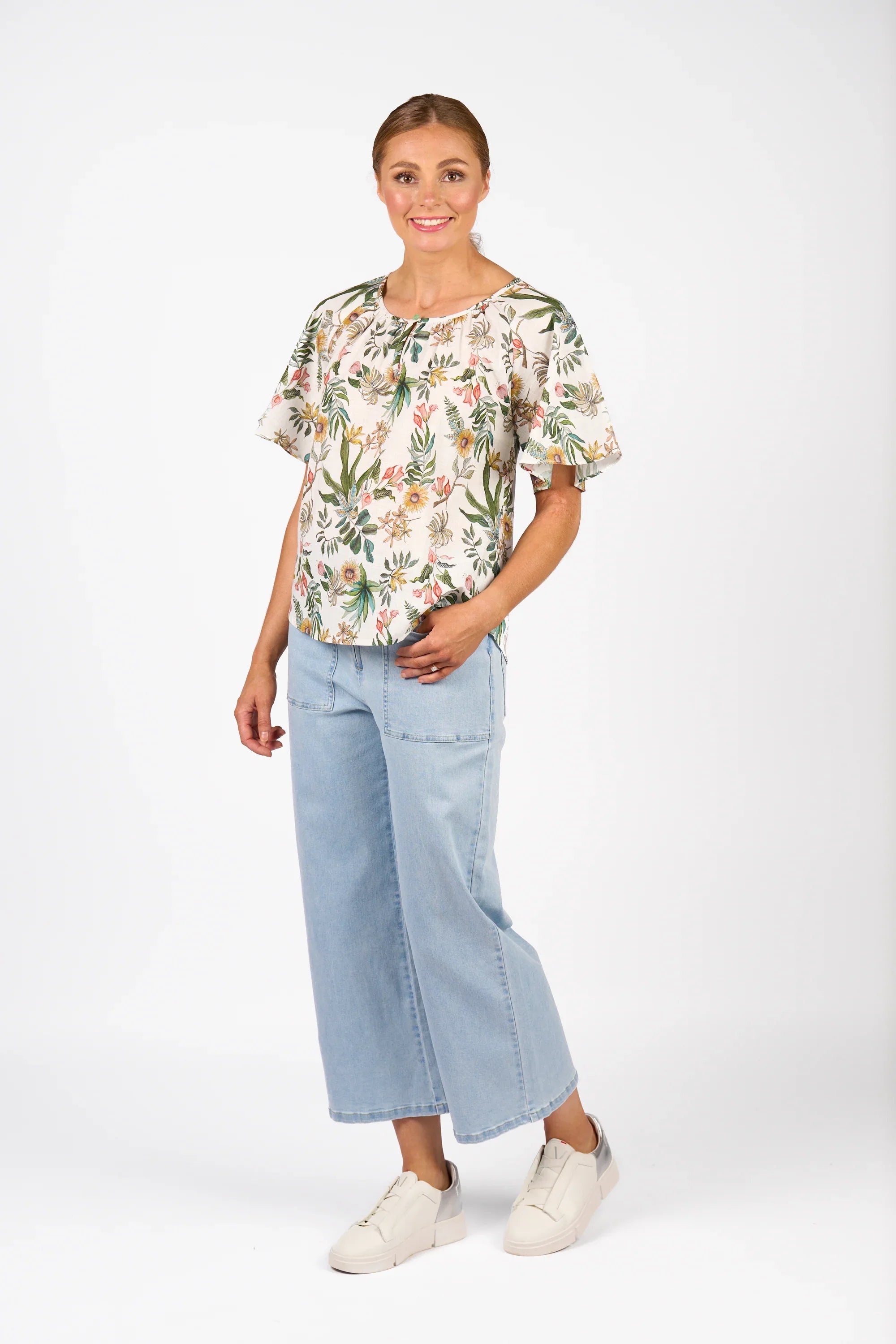 KNEWE Label women's K5083P Hazel Top in Wild - close-up fabric detail