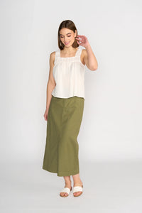 KNEWE Label women's K5096 Evolve Top White in Check - close-up fabric detail