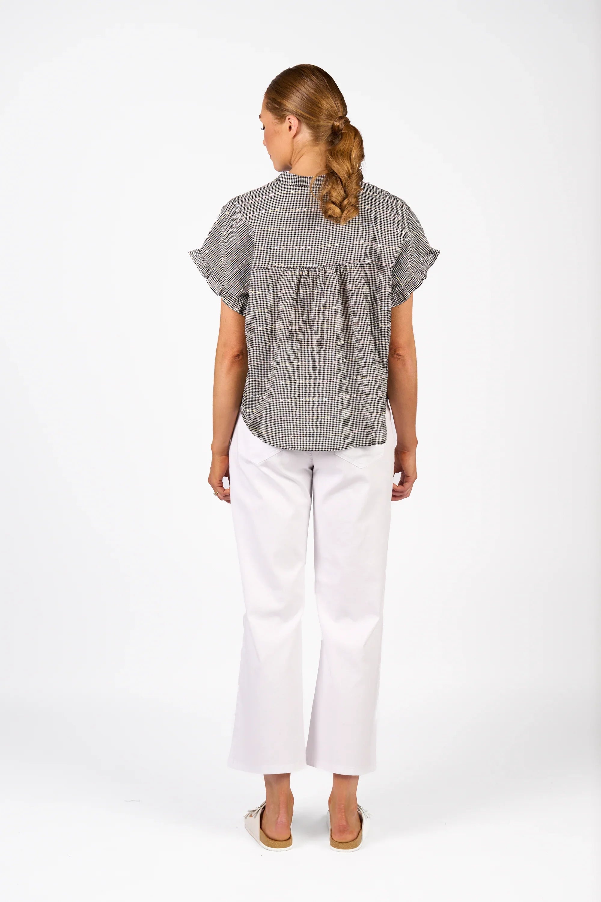 KNEWE Label women's K5097 Addison Top Black in Check - close-up fabric detail