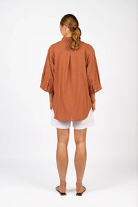KNEWE Label women's K5101 Holiday Shirt in Cocoa - close-up fabric detail