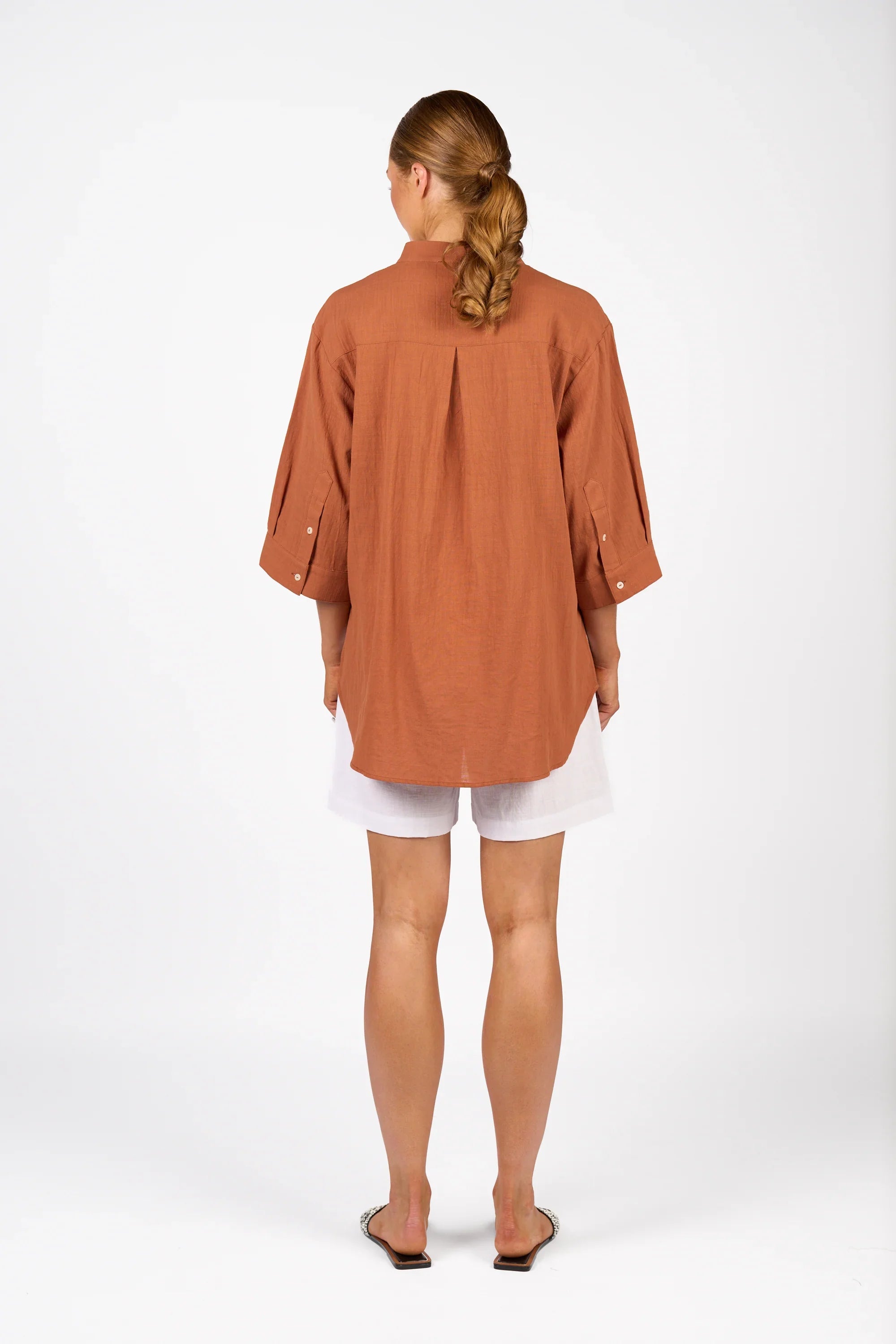 KNEWE Label women's K5101 Holiday Shirt in Cocoa - close-up fabric detail