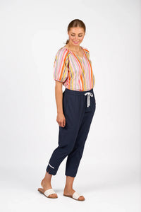 KNEWE Label women's K7076 Checker Pant Ink in White - close-up fabric detail