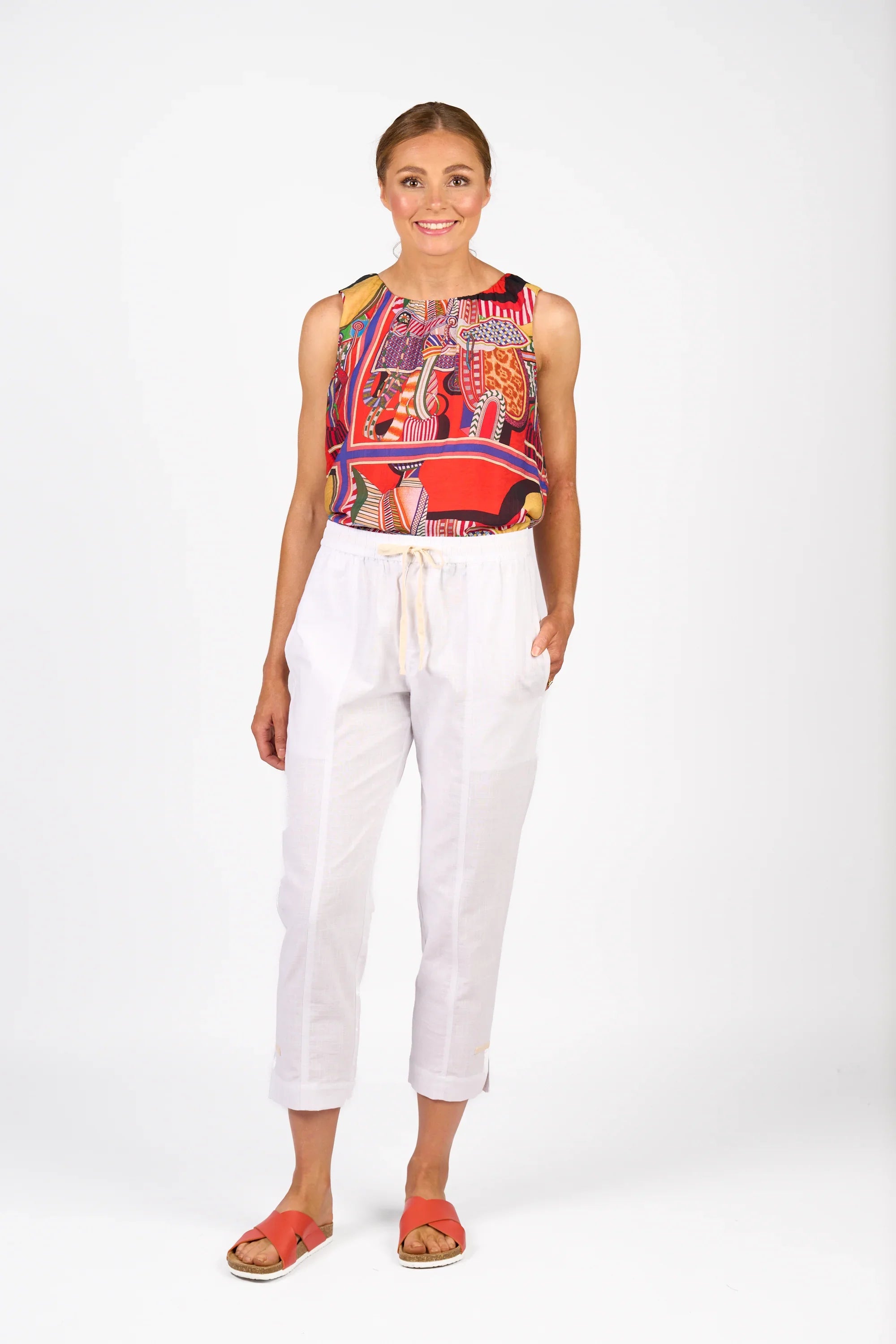 KNEWE Label women's K7076 Checker Pant White in Ecru - close-up fabric detail