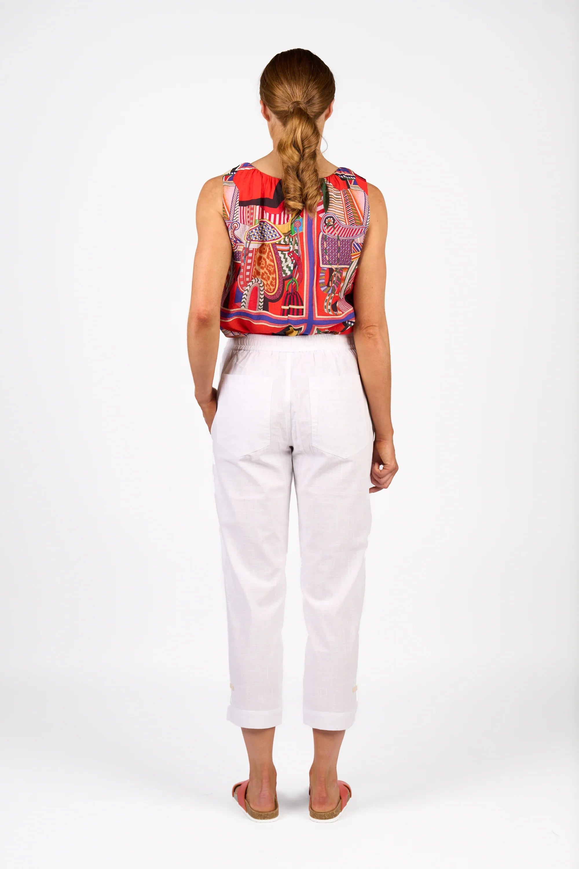 KNEWE Label women's K7076 Checker Pant White in Ecru - close-up fabric detail