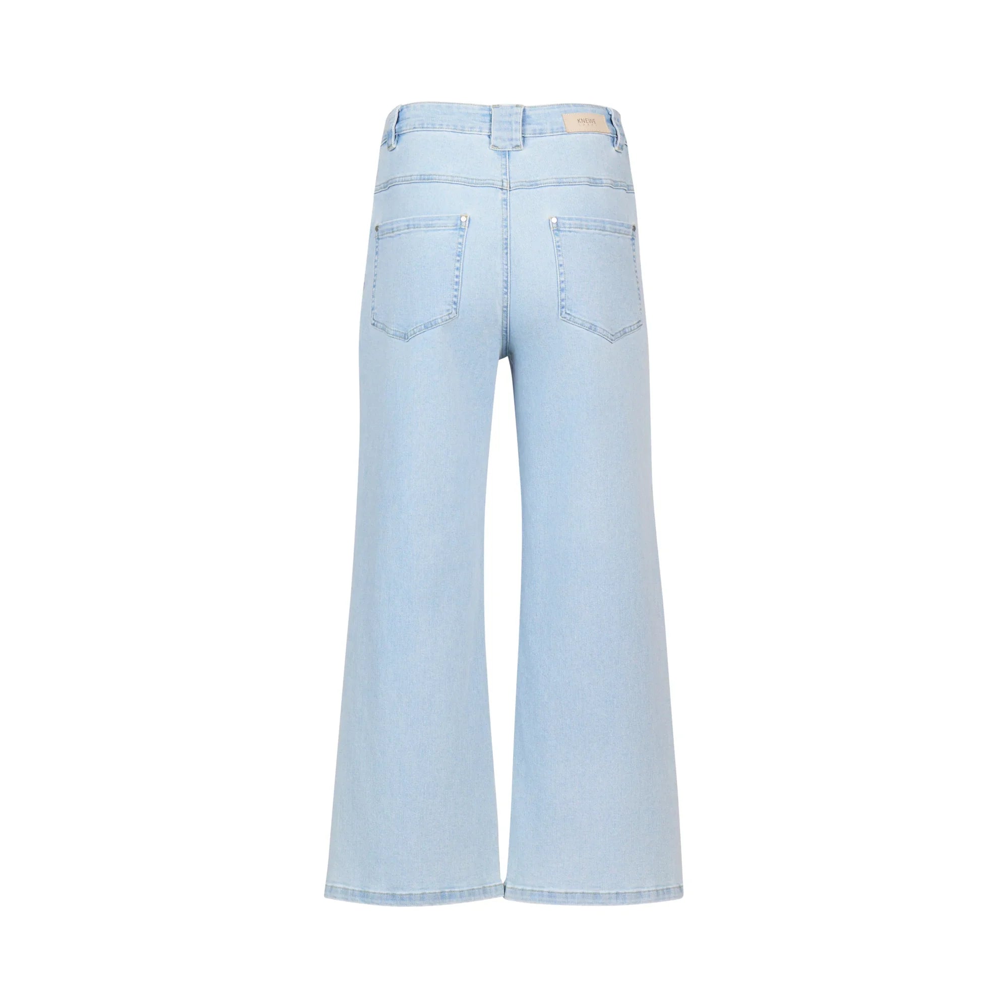 KNEWE Label women's K7105 Spin Jean Light in Wash - close-up fabric detail