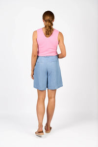KNEWE Label women's K8014 Naomi Short Light in Blue - close-up fabric detail