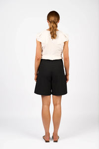 KNEWE Label women's K8015 Flynn Short in Black - close-up fabric detail