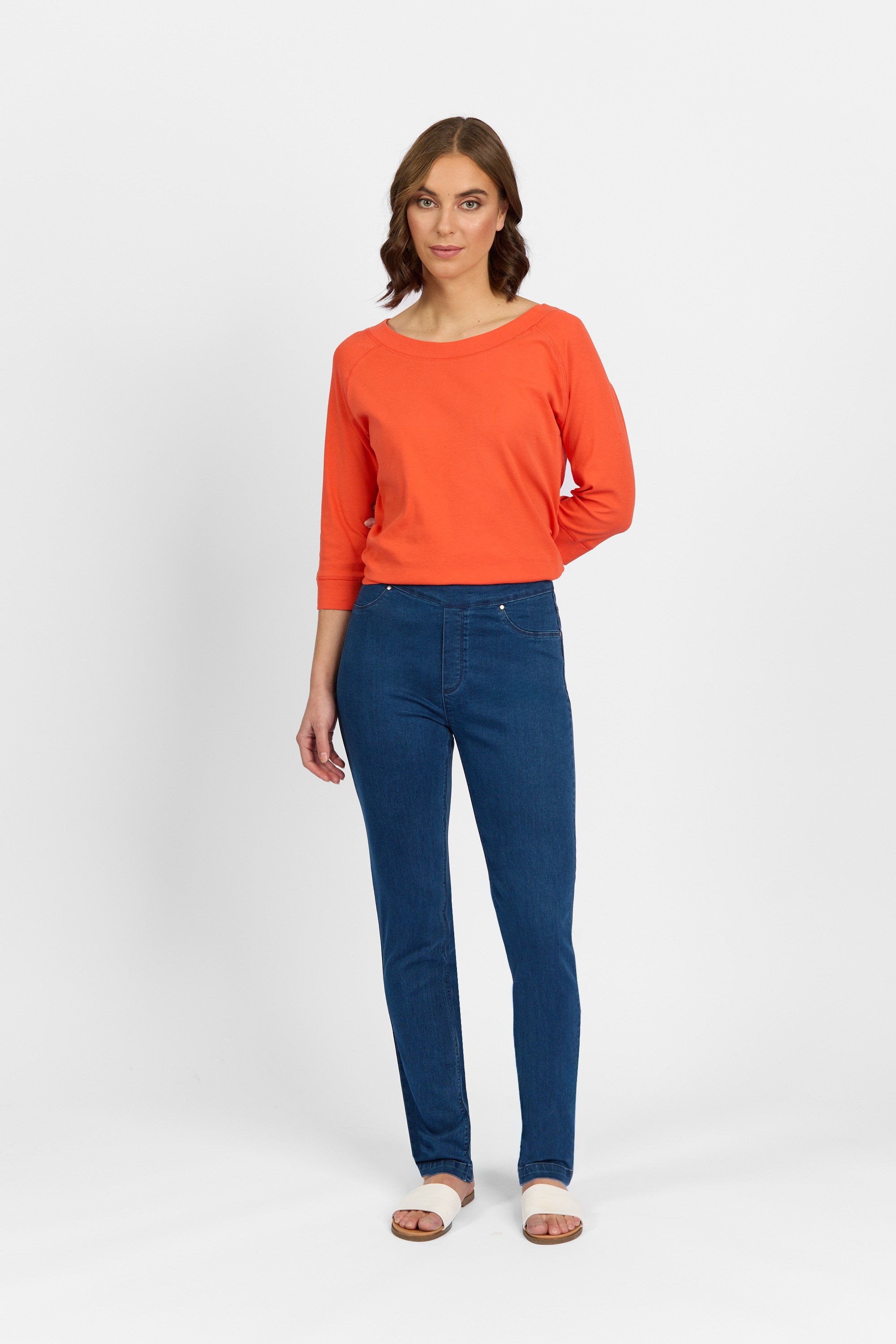 California - Stretch Denim Pull-On Jeans - Blue Wash Denim | Macjays