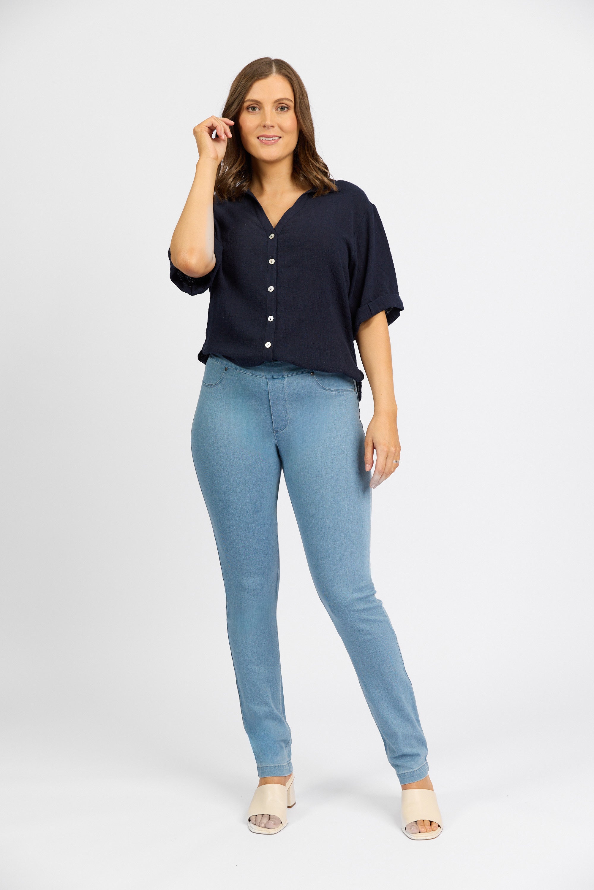 California - Stretch Denim Pull-On Jeans - Chambray Denim | Macjays