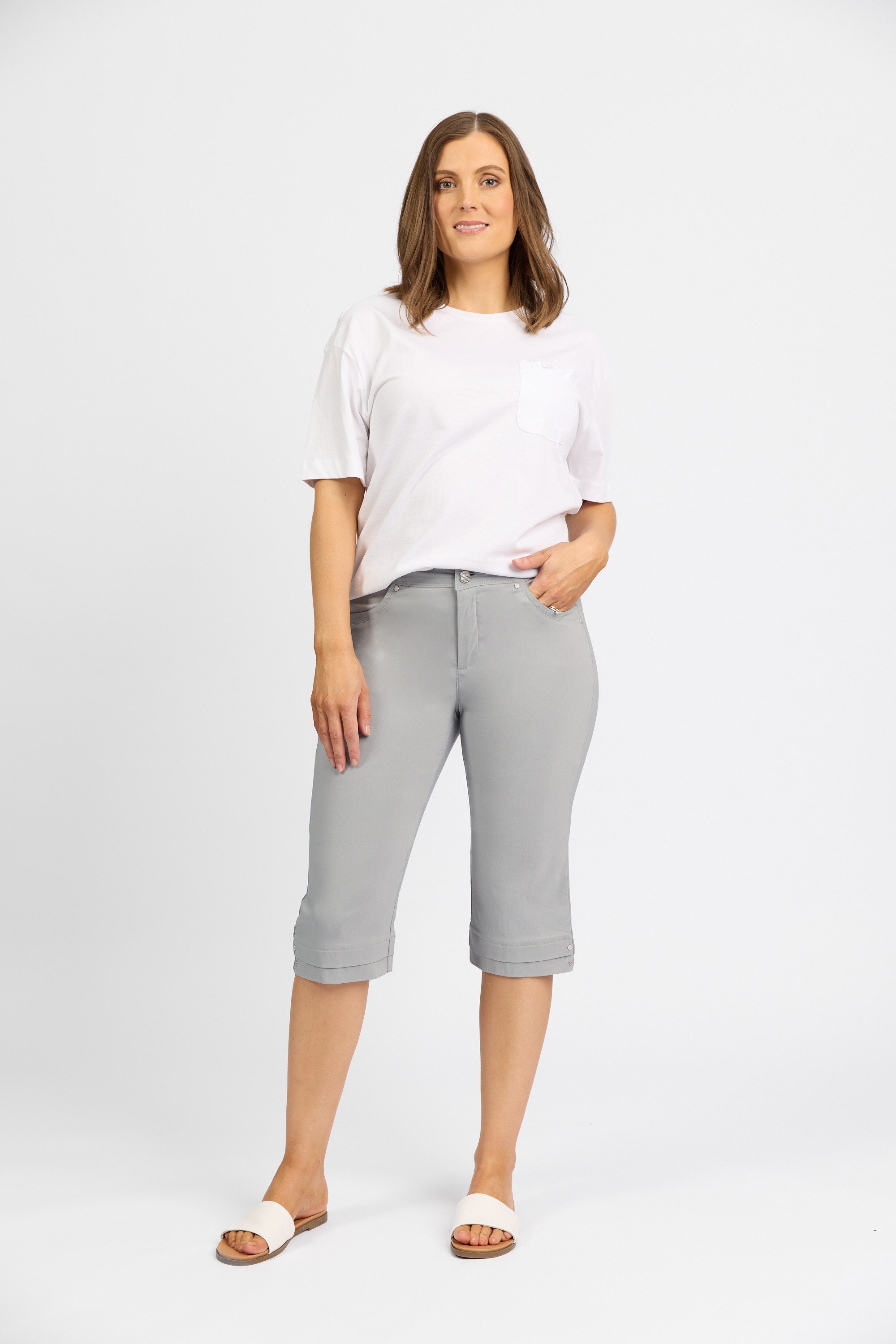 Snap Short in Faille - Silver | Macjays