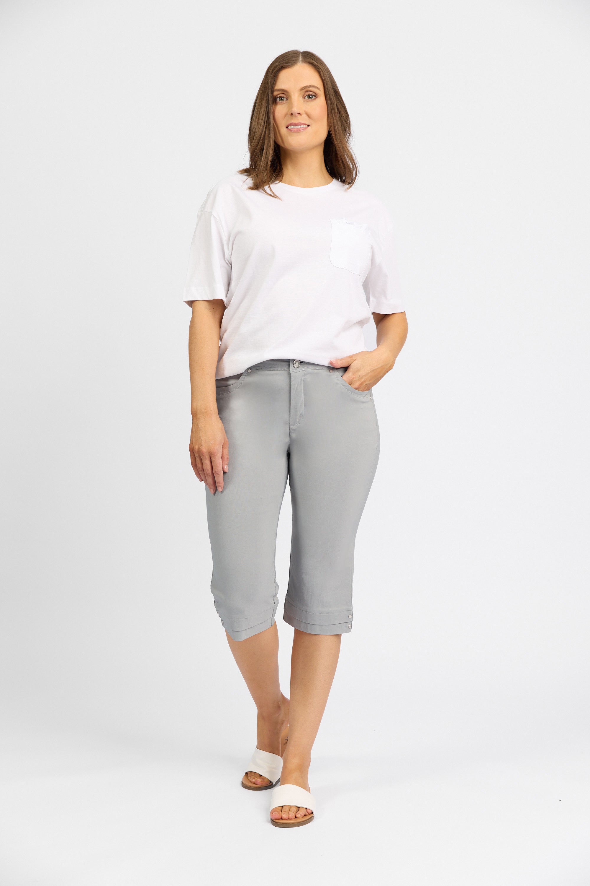 Snap Short in Faille - Silver | Macjays